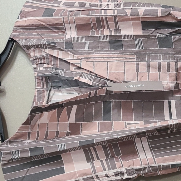 Humanoid Dress - Picture 2 of 4